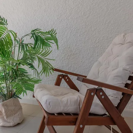 Apartment Cozy Renovated 3 Bdrm Beachside House W Bbq