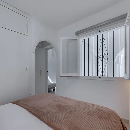 Apartment Cozy Renovated 3 Bdrm Beachside House W Bbq *