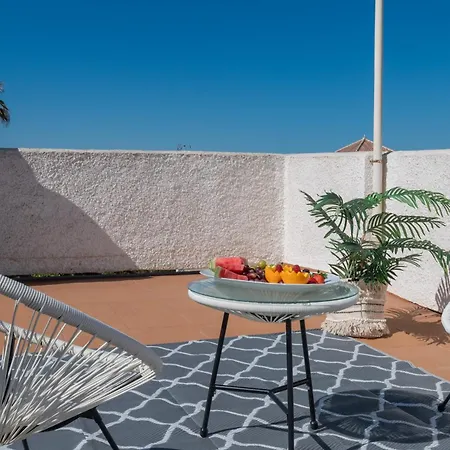 Cozy Renovated 3 Bdrm Beachside House W Bbq *