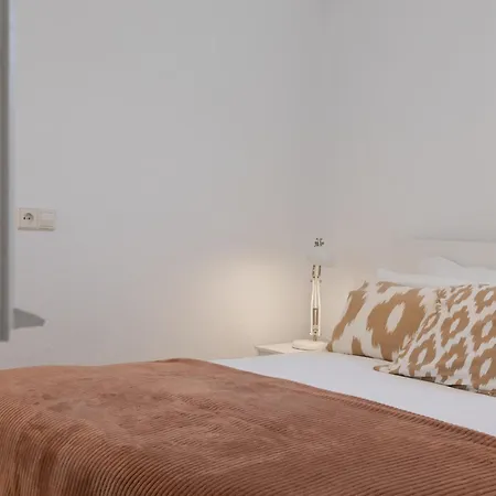Cozy Renovated 3 Bdrm Beachside House W Bbq * Marbella